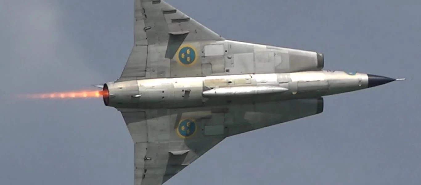Saab 35 Draken - Ο υπερηχητικός σκανδιναβικός «δράκος» (βίντεο)